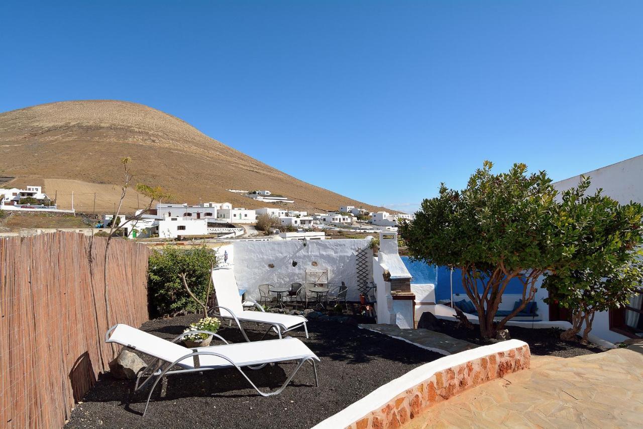 Bajo El Volcan Rural Villa Canaria Montana Blanca Kültér fotó